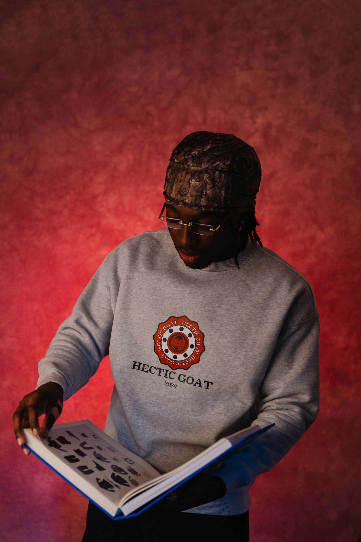 HECTIC UNIVERSITY SWEATSHIRT